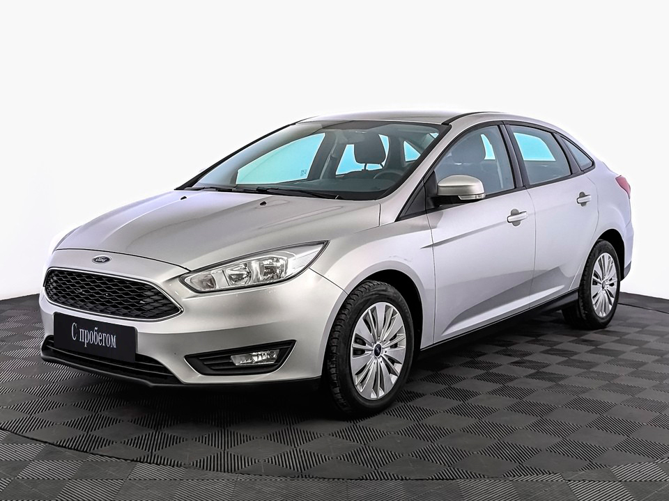 Ford Focus белый, 2016, 70 861 км