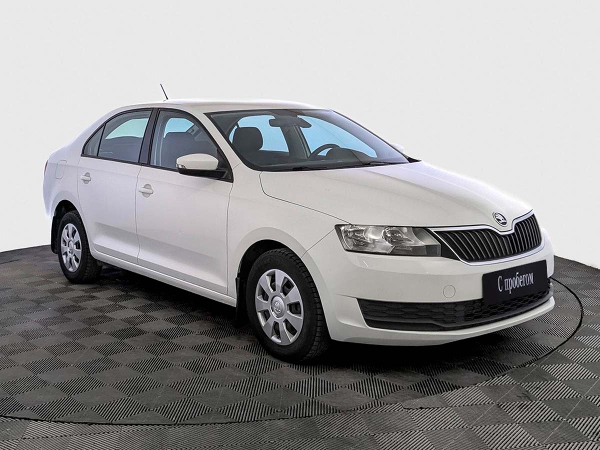 Skoda Rapid Белый, 2019, 251 985 км