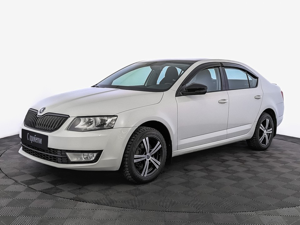 Skoda Octavia Белый, 2015, 146 661 км