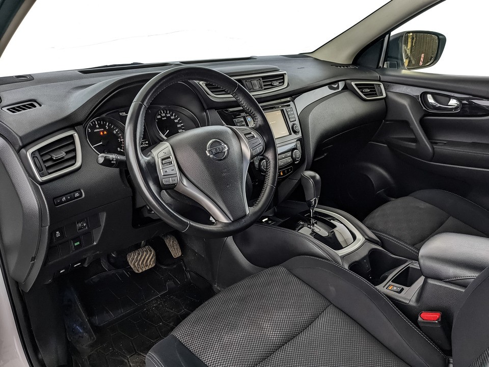 Nissan Qashqai Белый, 2017, 94 763 км