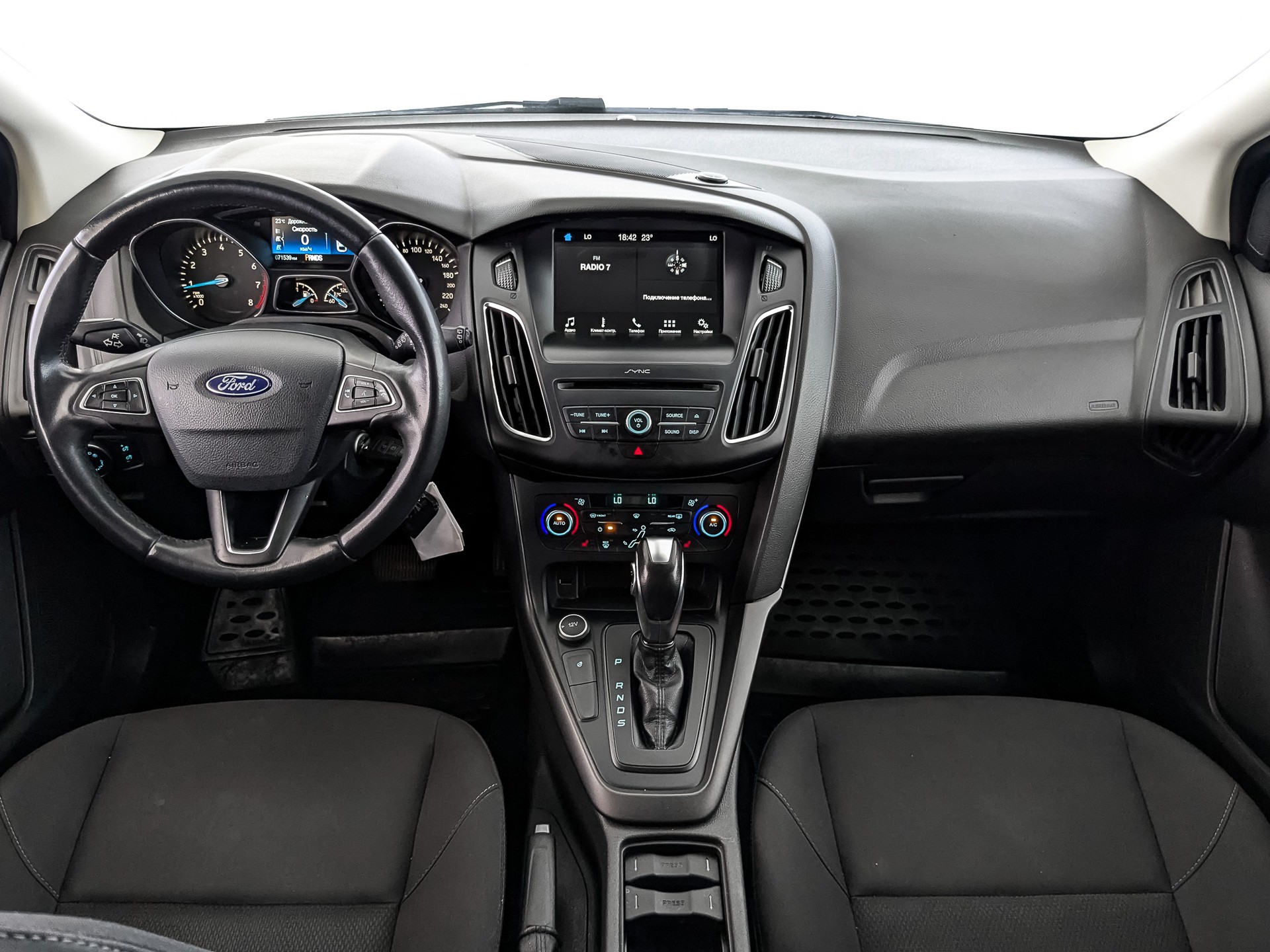 Ford Focus Серебристый, 2019, 71 539 км