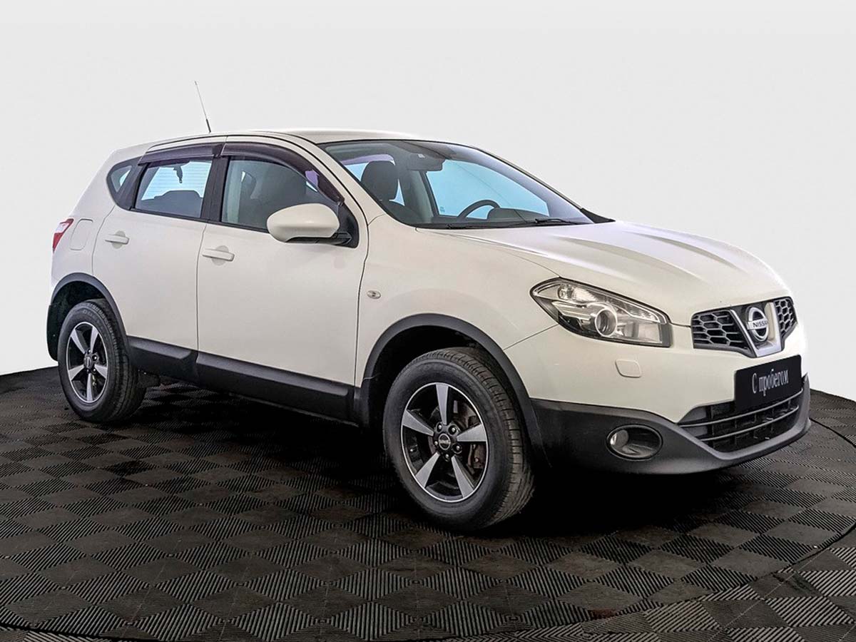 Nissan Qashqai Белый, 2011, 126 339 км