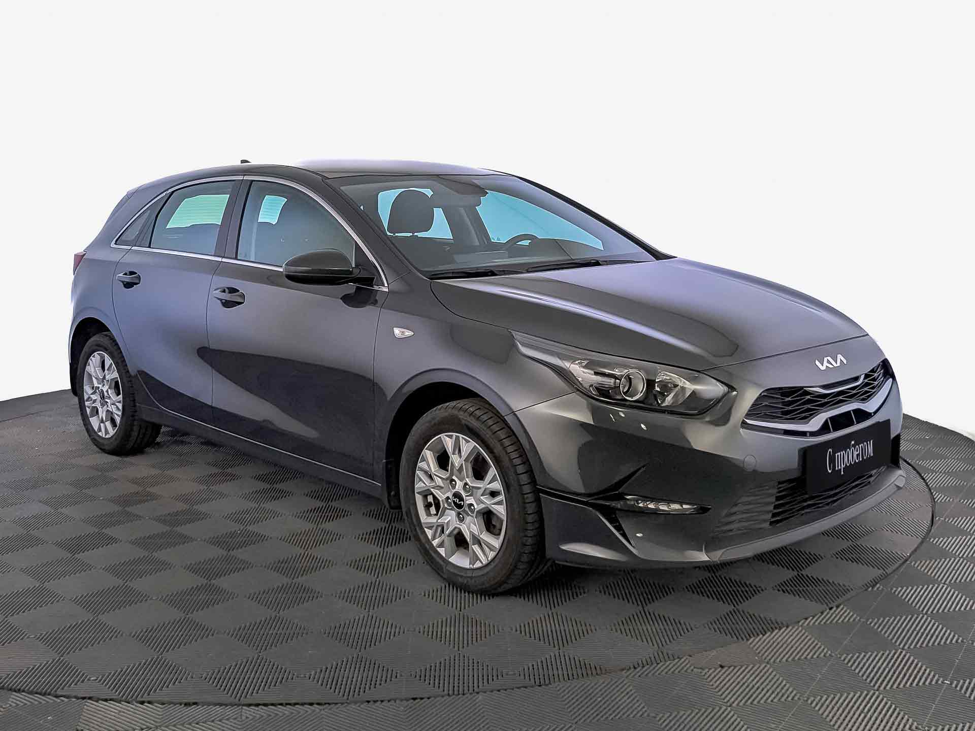 Kia Ceed Темно-серый, 2022, 32 995 км