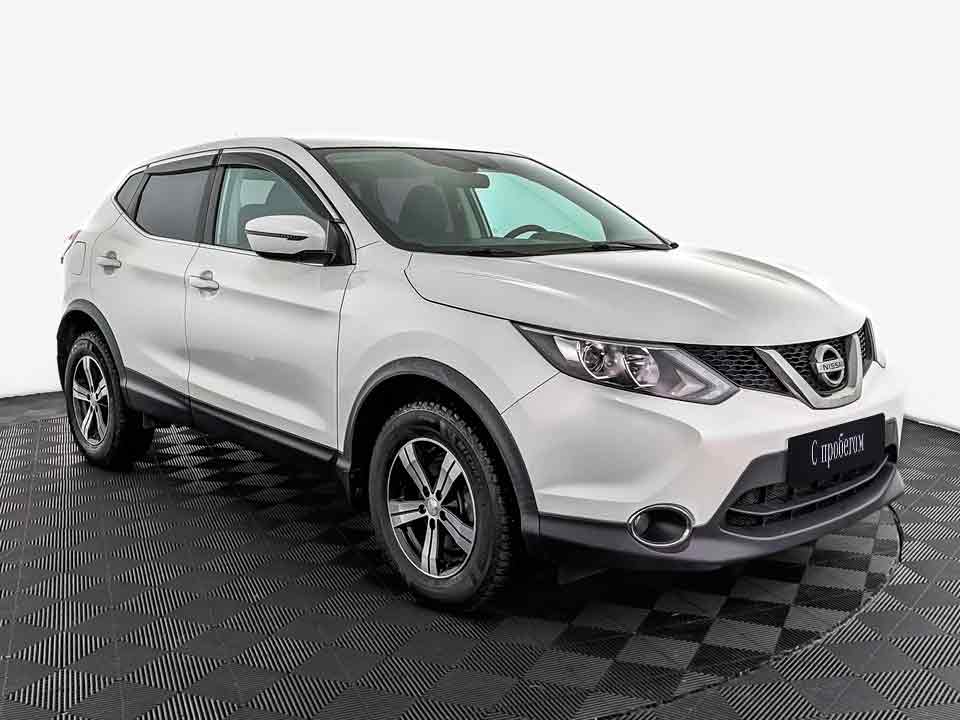 Nissan Qashqai Белый, 2018, 121 769 км