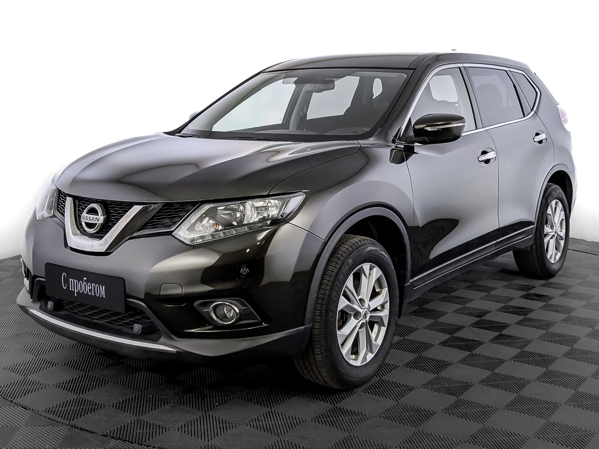 Nissan X-Trail оливковый, 2017, 95 806 км