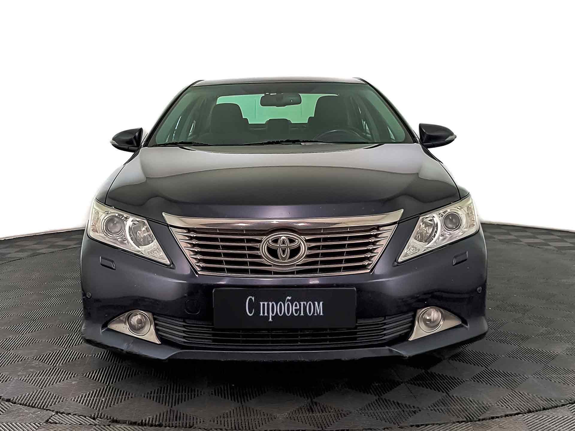 Toyota Camry Темно-серый, 2011, 142 902 км