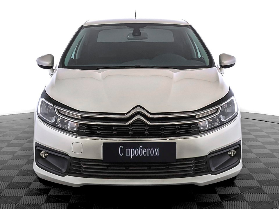 Citroen C4 белый, 2018, 88 054 км