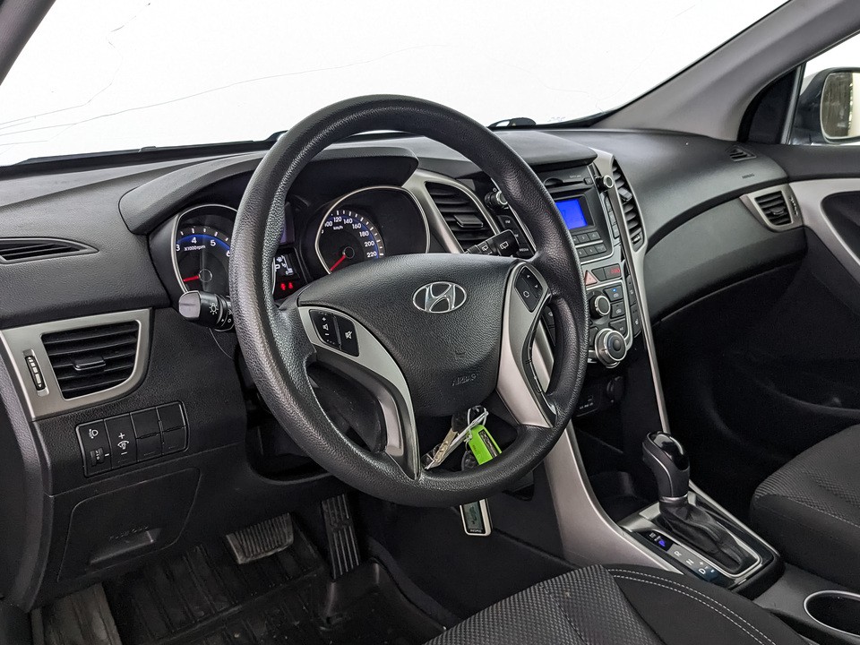 Hyundai i30 Серебристый, 2014, 206 646 км