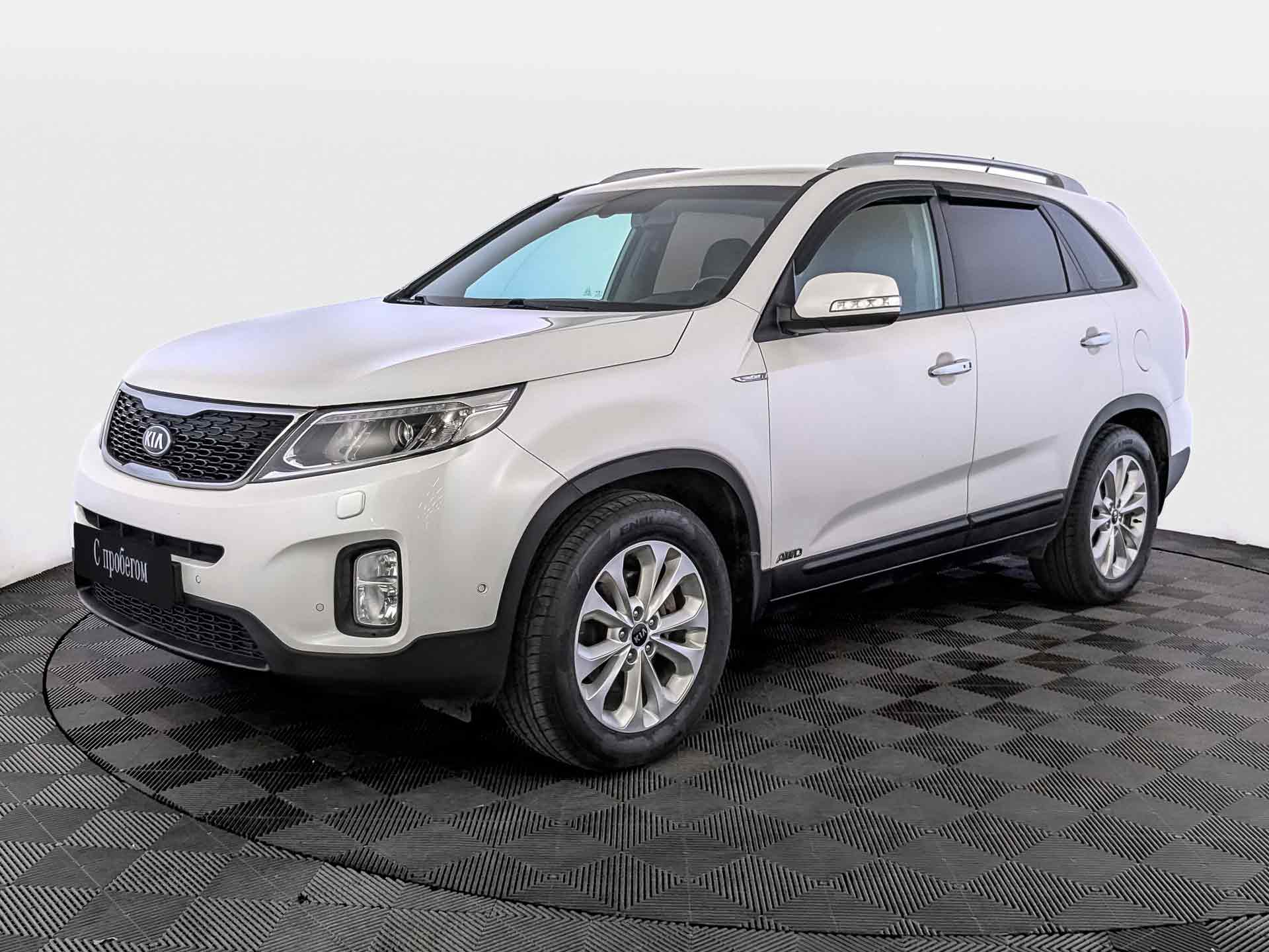 Kia Sorento Белый, 2017, 120 653 км