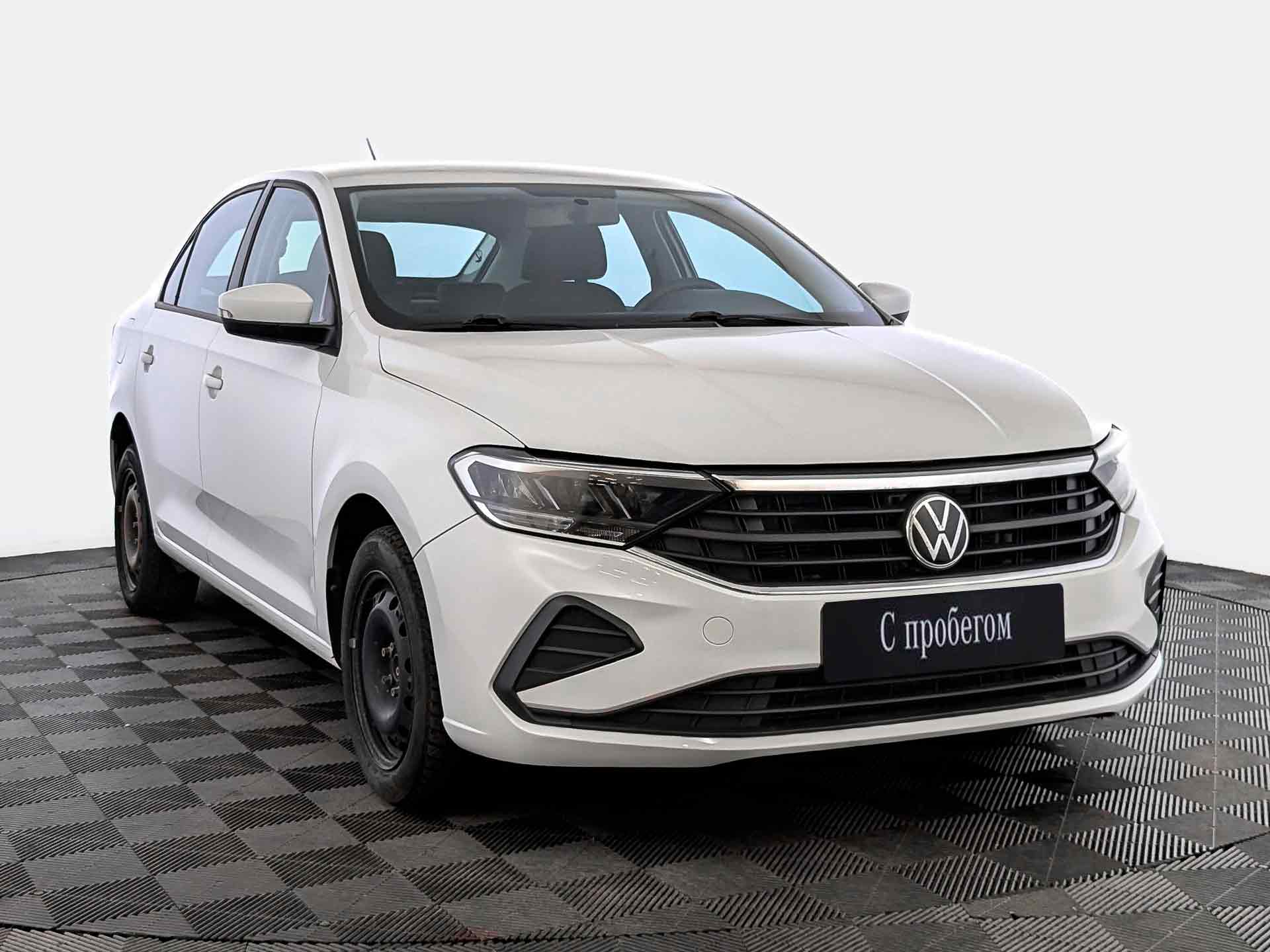 Volkswagen Polo Белый, 2020, 102 136 км