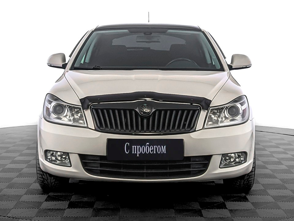 Skoda Octavia Белый, 2012, 208 577 км