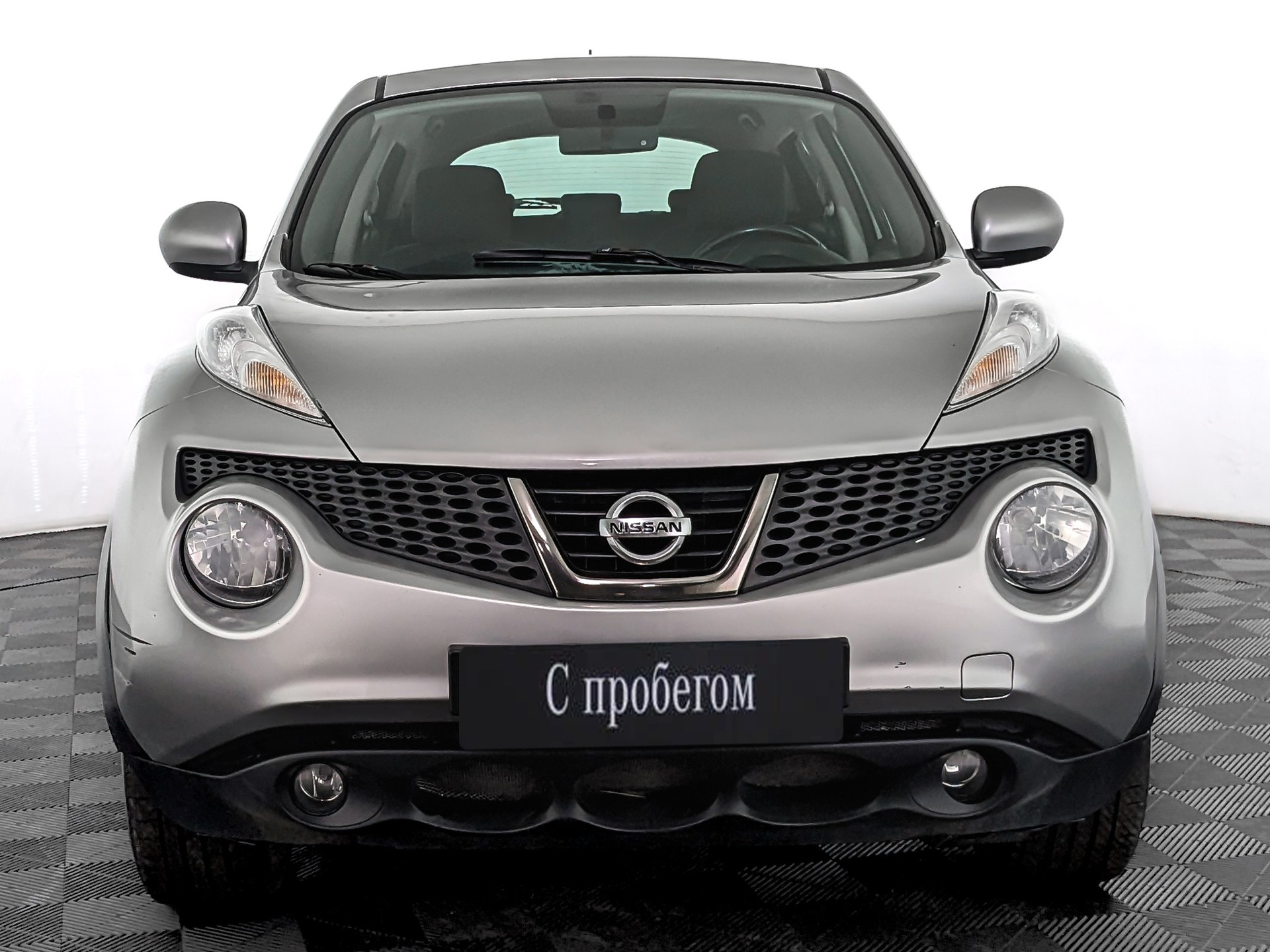 Nissan Juke белый (серебристый), 2014, 127 732 км