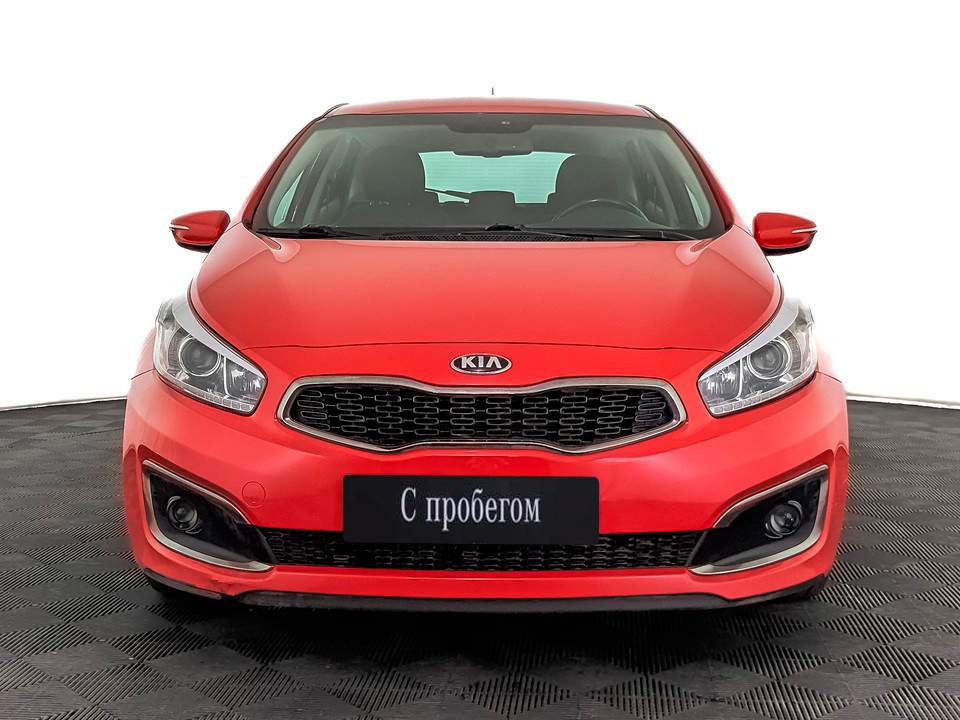 Kia Ceed Красный, 2015, 101 146 км