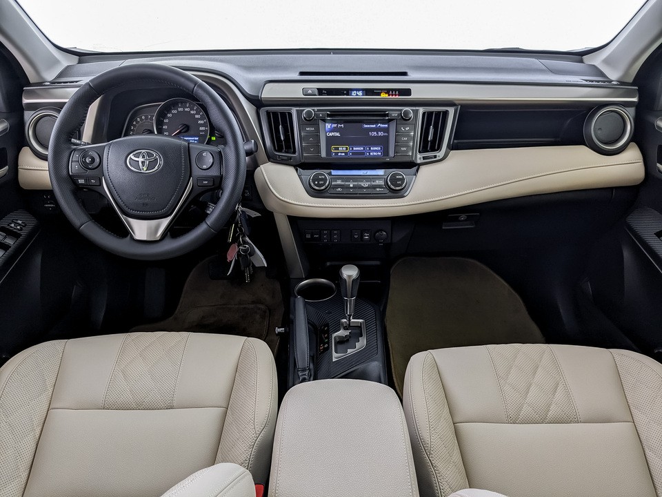 Toyota RAV4 Белый, 2013, 103 615 км