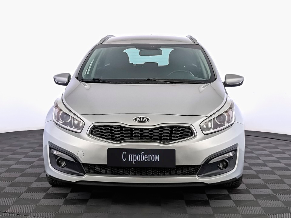 Kia Ceed Серебристый, 2016, 131 652 км