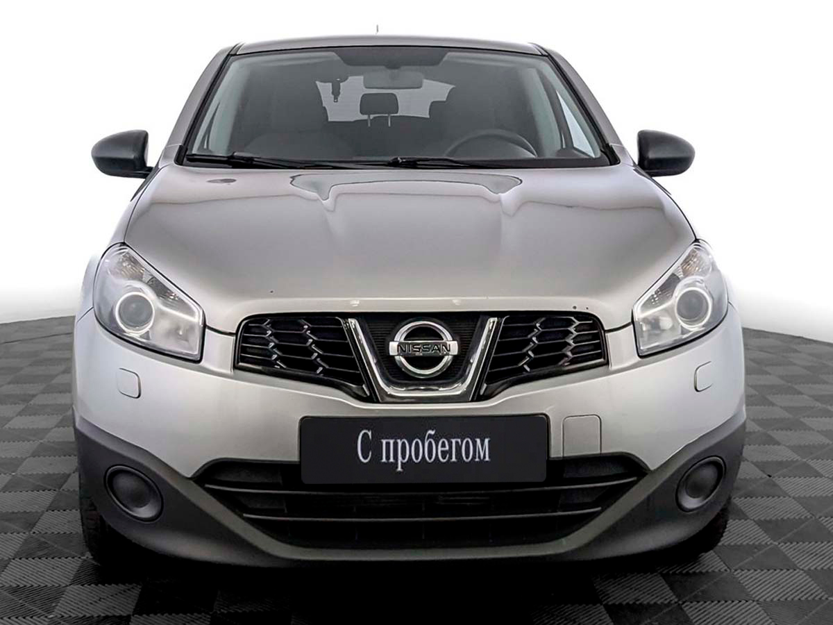 Nissan Qashqai Серебряный, 2012, 215 470 км