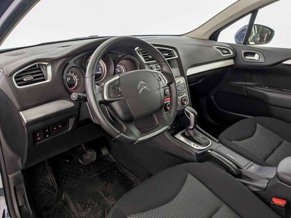 Citroen C4 синий, 2019, 65 080 км