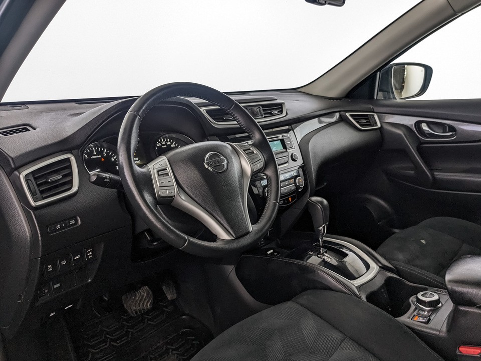 Nissan X-Trail Черный, 2016, 132 216 км