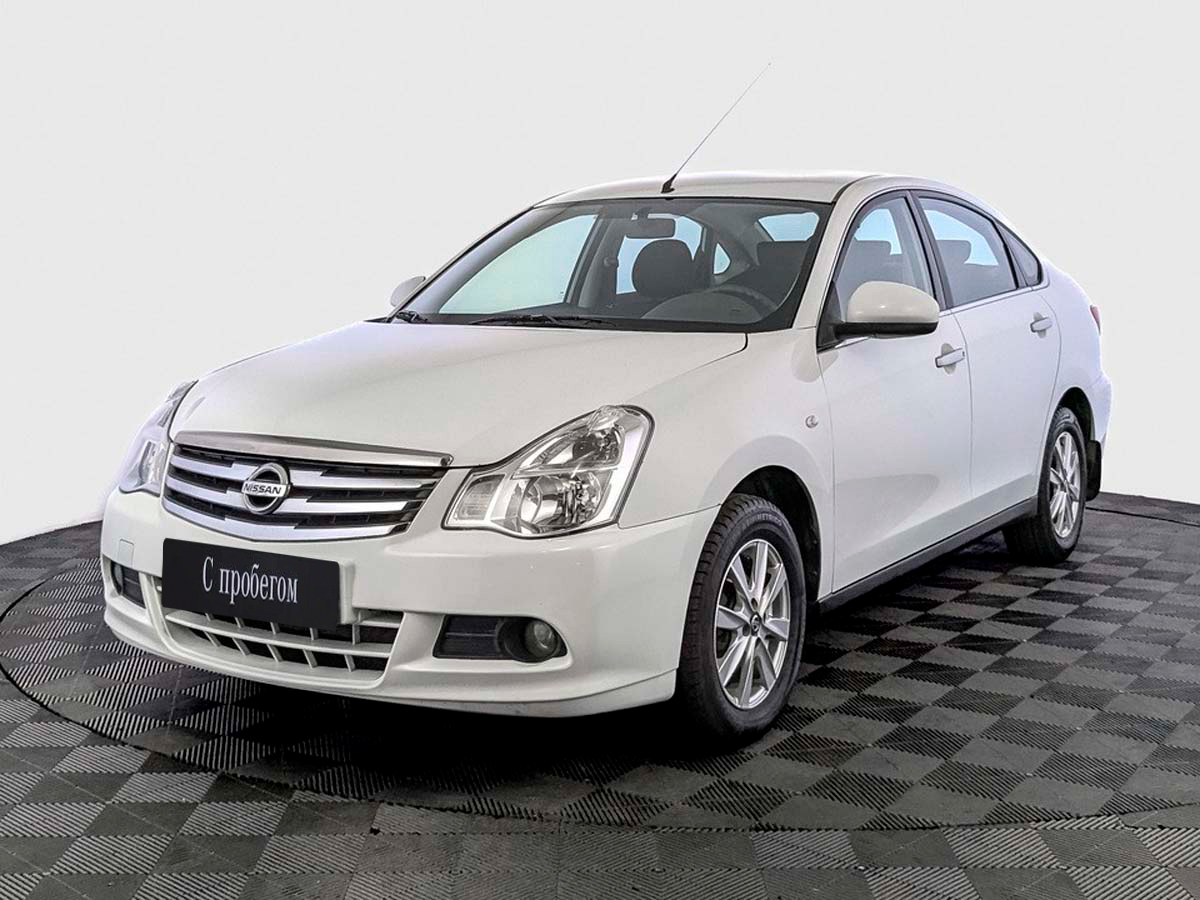 Nissan Almera Белый, 2015, 111 571 км