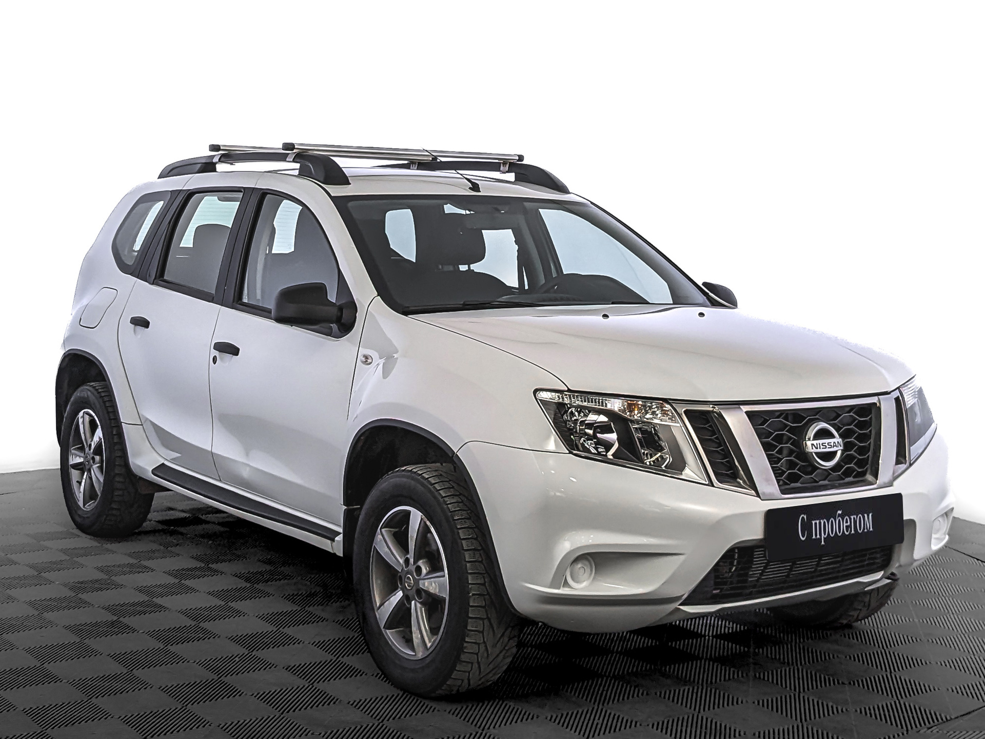 Nissan Terrano Белый, 2019, 121 648 км