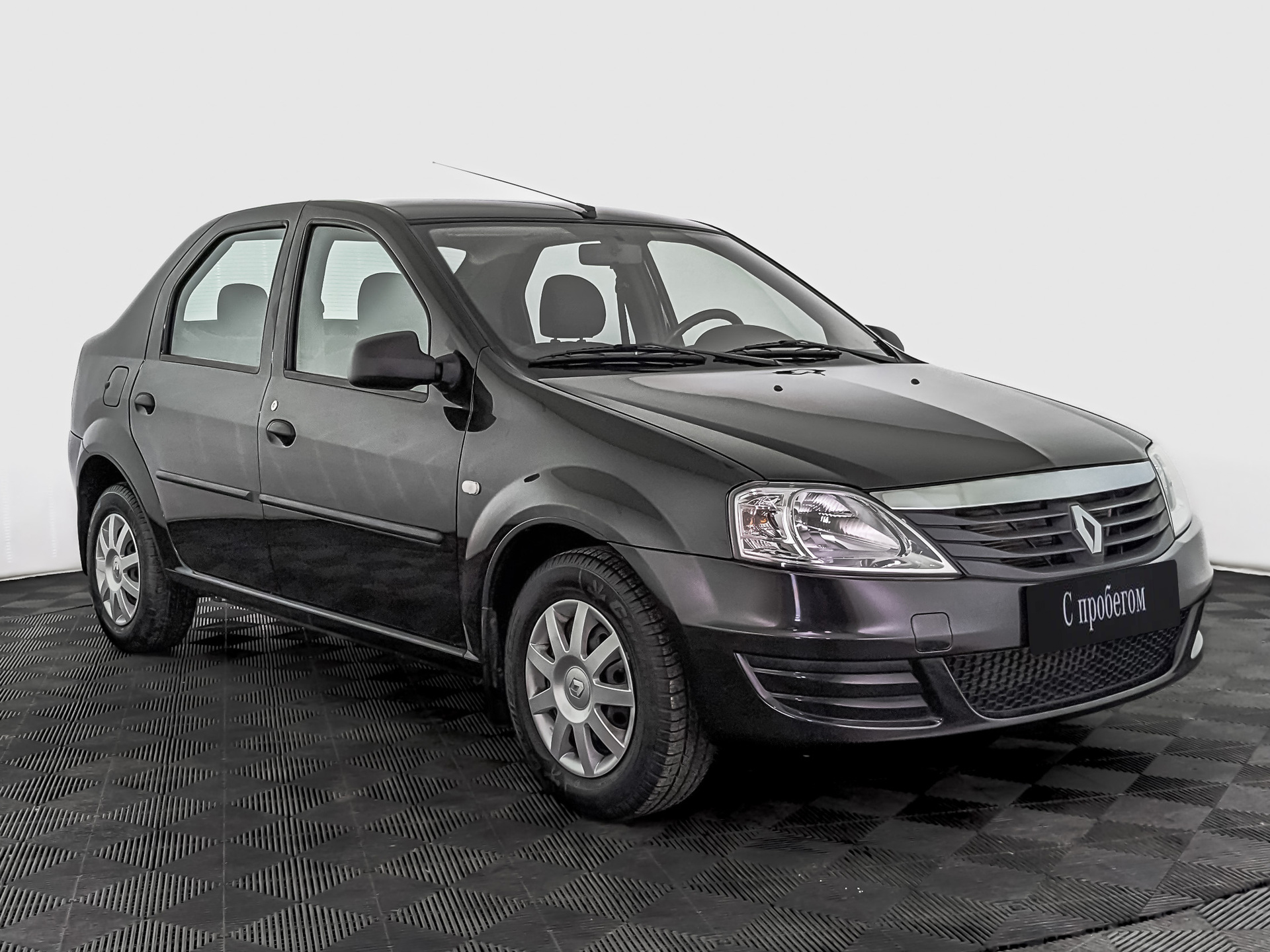 Renault Logan Черный, 2010, 18 940 км