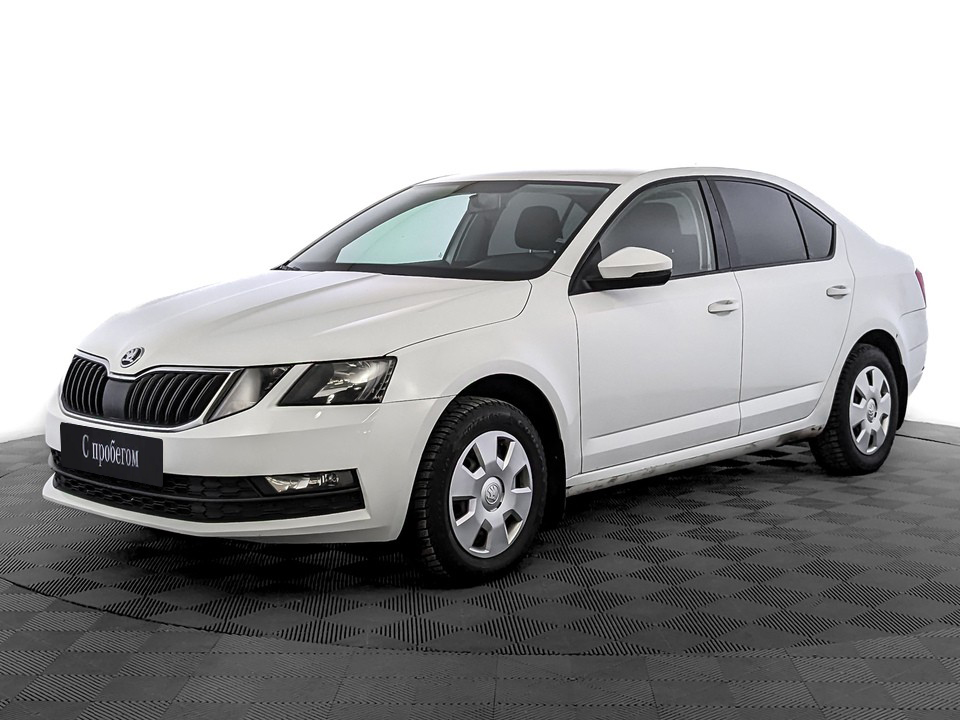 Skoda Octavia Белый, 2017, 139 878 км