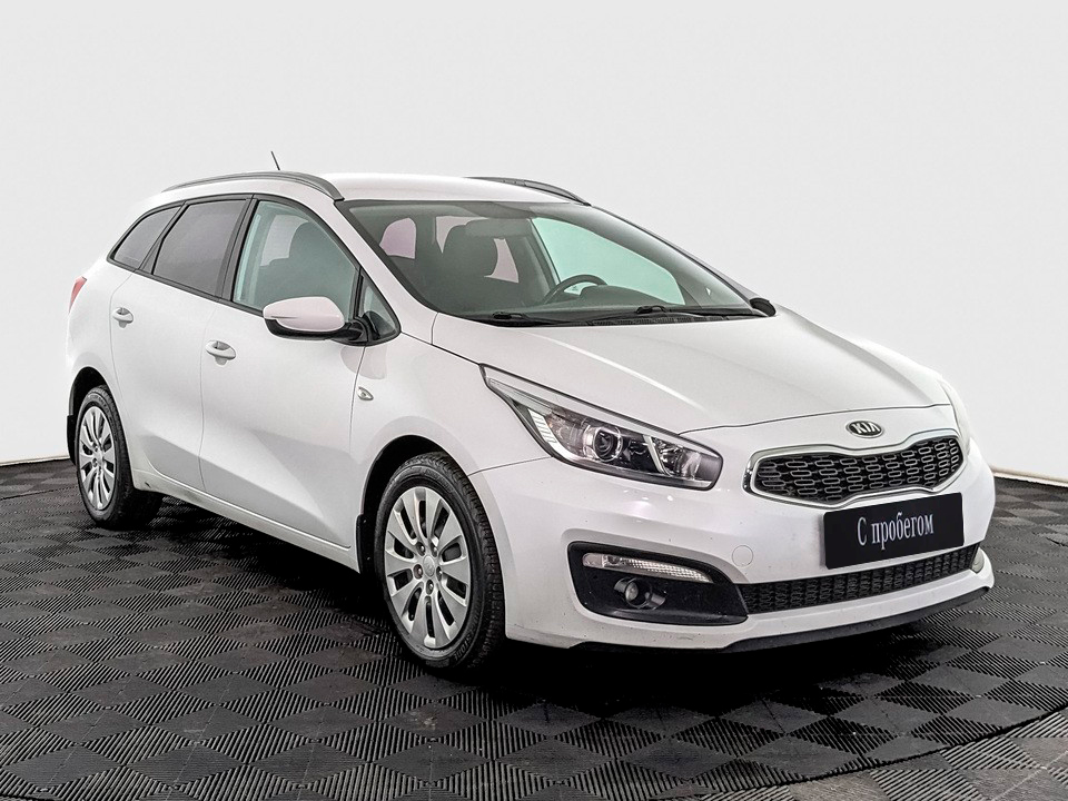 Kia Ceed Белый, 2016, 153 993 км