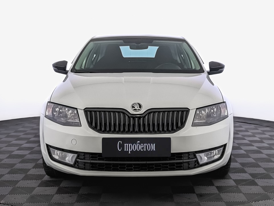 Skoda Octavia Белый, 2015, 146 661 км