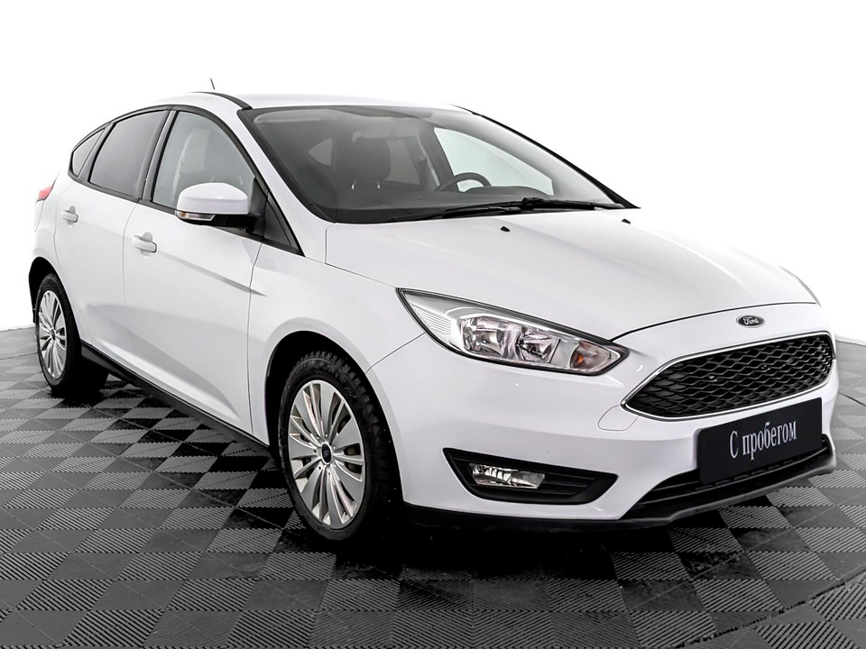 Ford Focus белый, 2016, 64 524 км