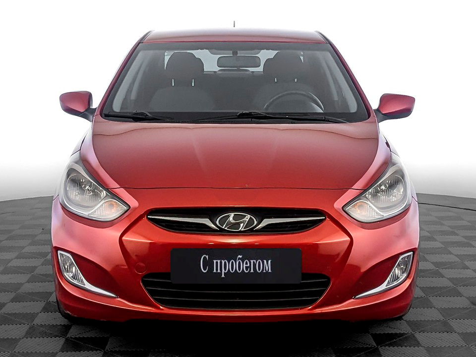 Hyundai Solaris Красный, 2012, 138 770 км