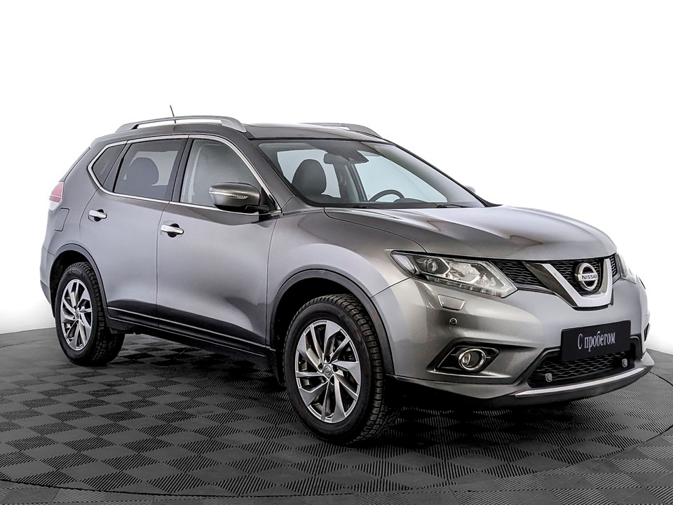 Nissan X-Trail Серый, 2015, 99 996 км