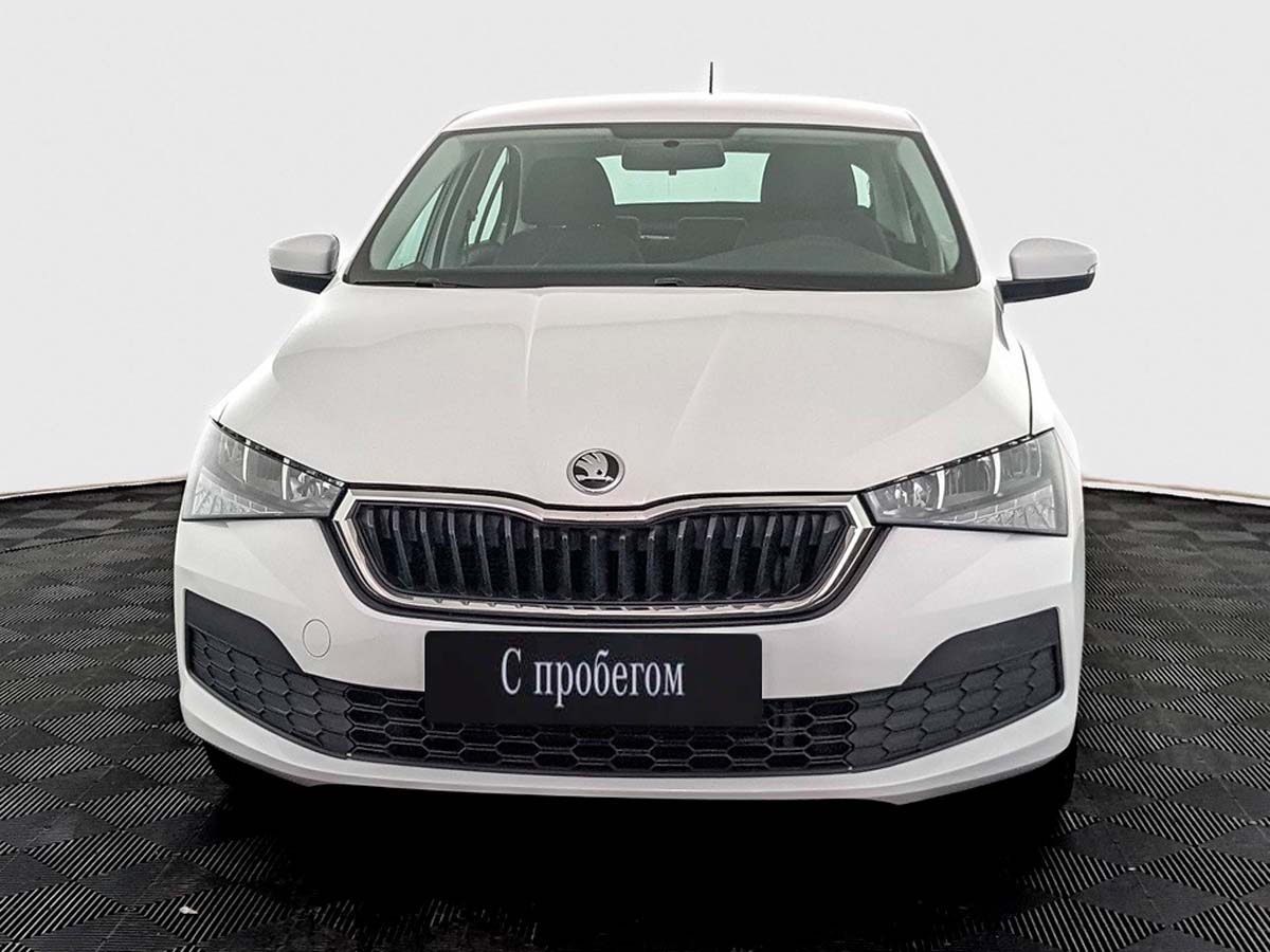 Skoda Rapid Белый, 2020, 54 818 км