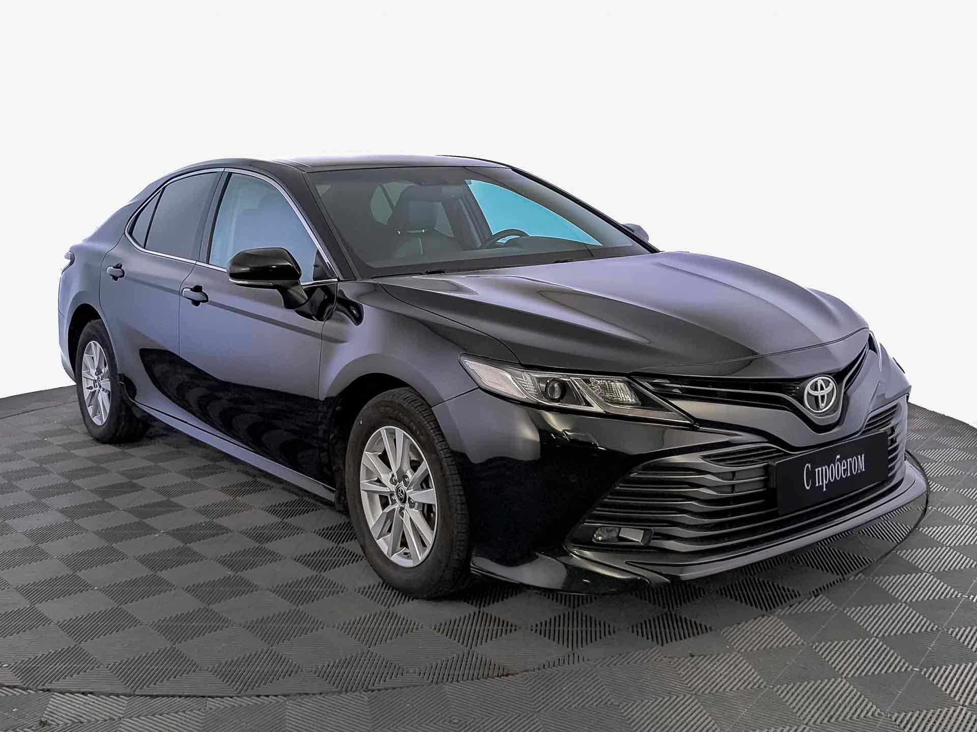 Toyota Camry черный, 2020, 108 186 км