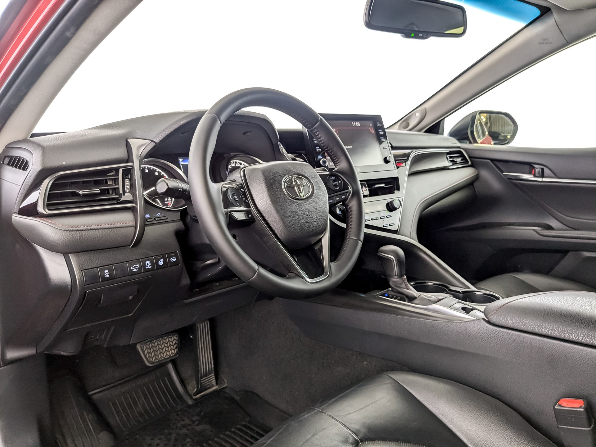 Toyota Camry Красный, 2021, 107 625 км