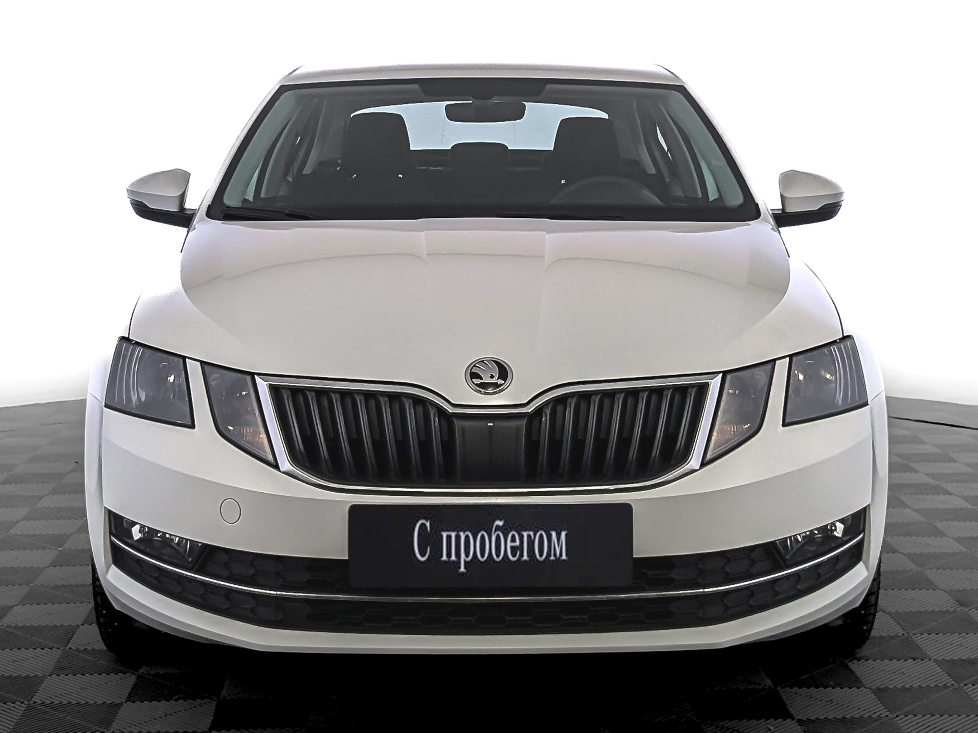 Skoda Octavia Белый, 2019, 50 560 км