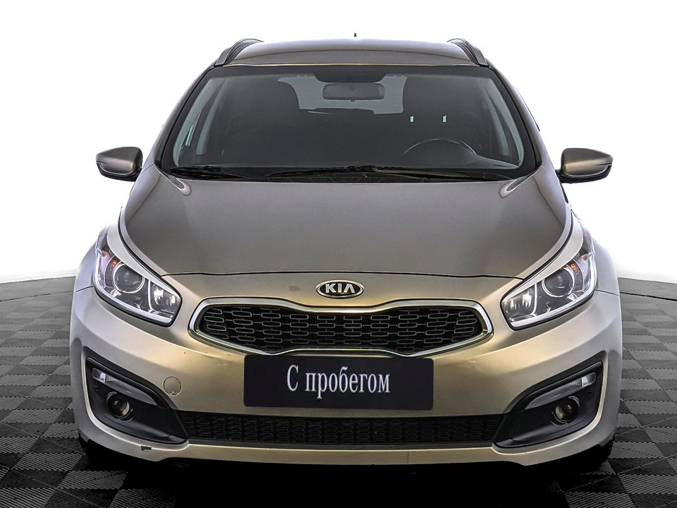 Kia Ceed Бежевый, 2017, 143 102 км