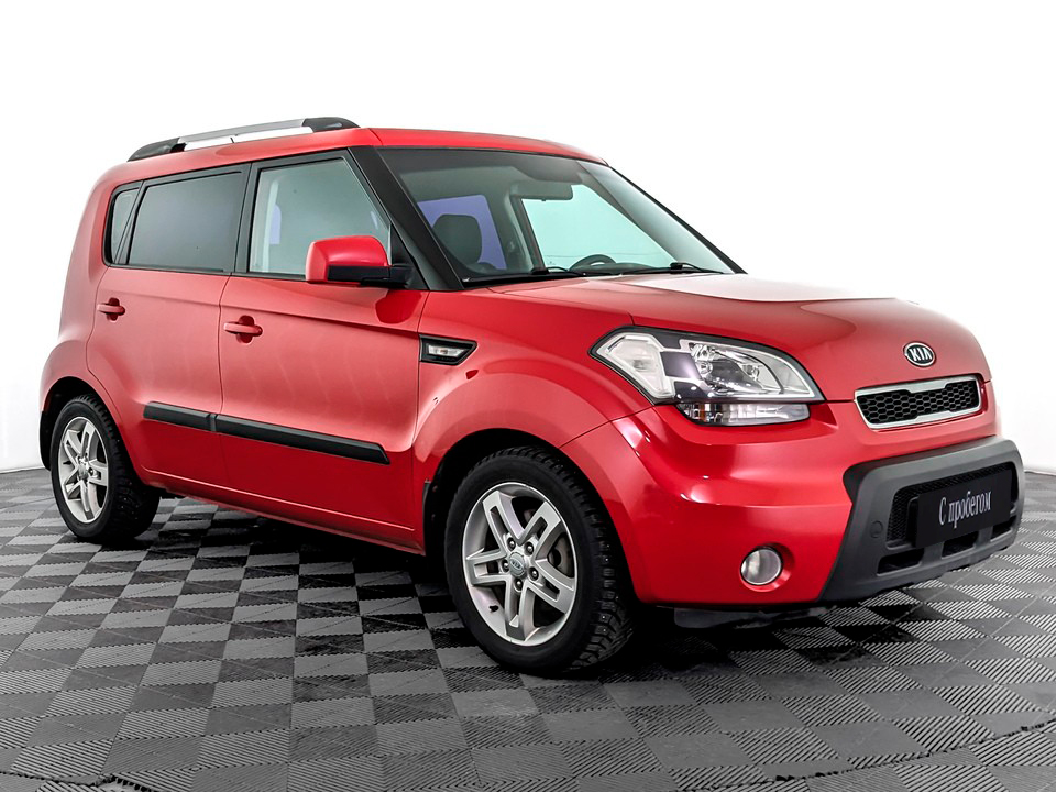 Kia Soul Красный, 2011, 168 352 км