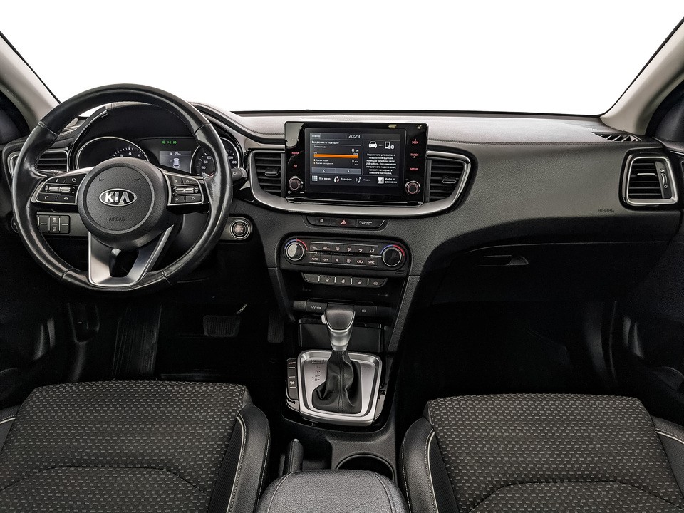 Kia Ceed Белый, 2021, 51 060 км