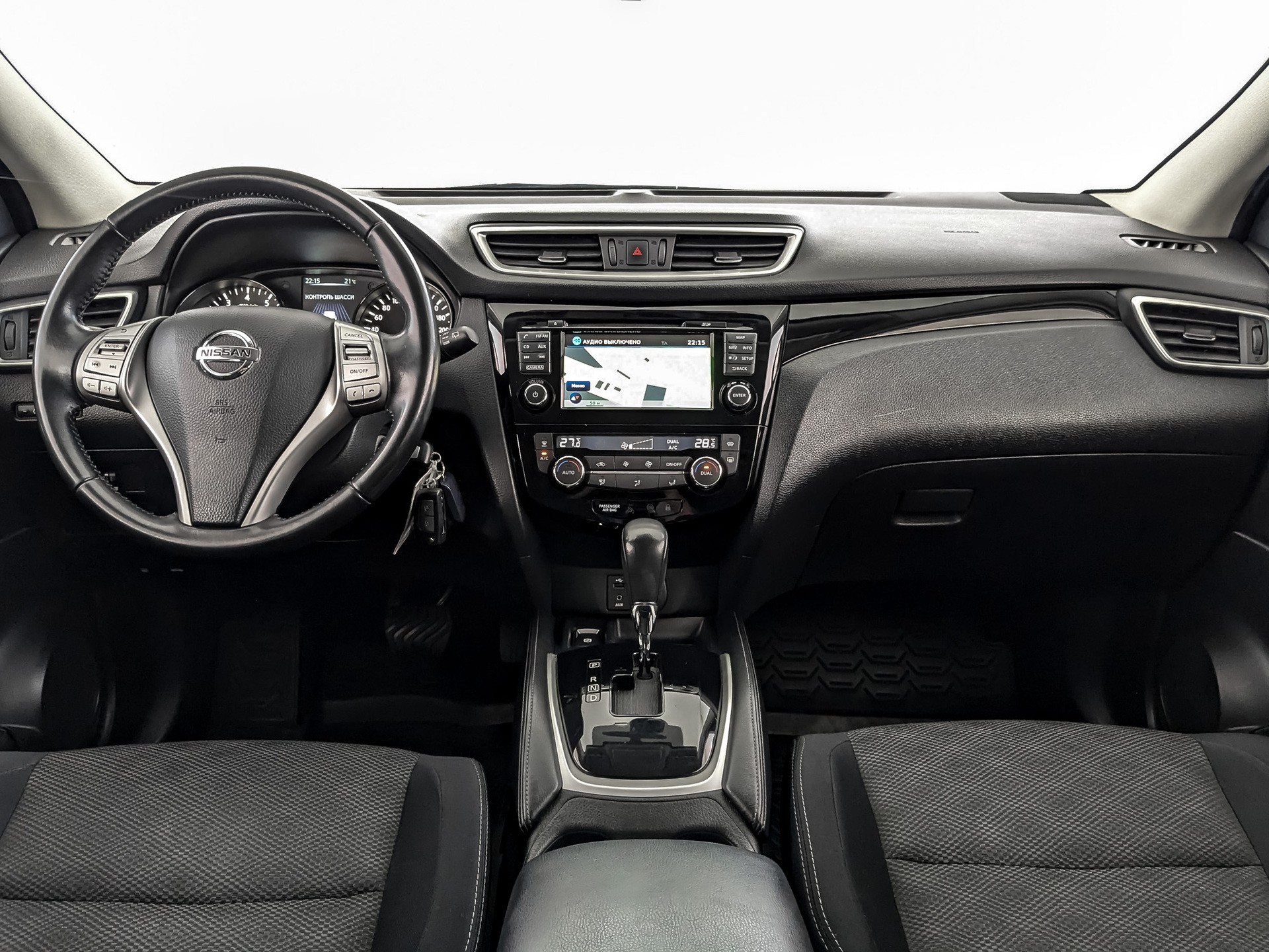 Nissan Qashqai Белый, 2015, 120 622 км