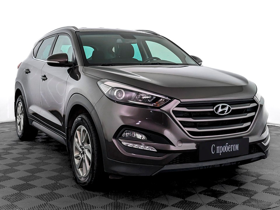 Hyundai Tucson Коричневый, 2017, 77 936 км