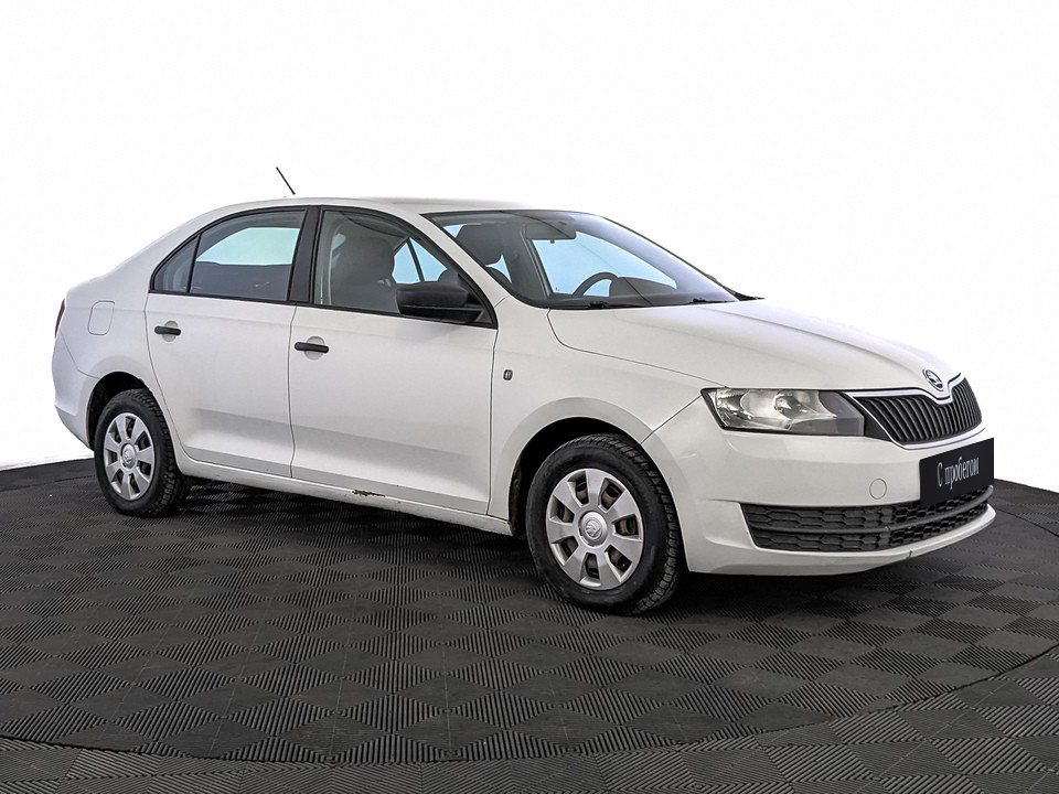 Skoda Rapid Белый, 2017, 244 022 км