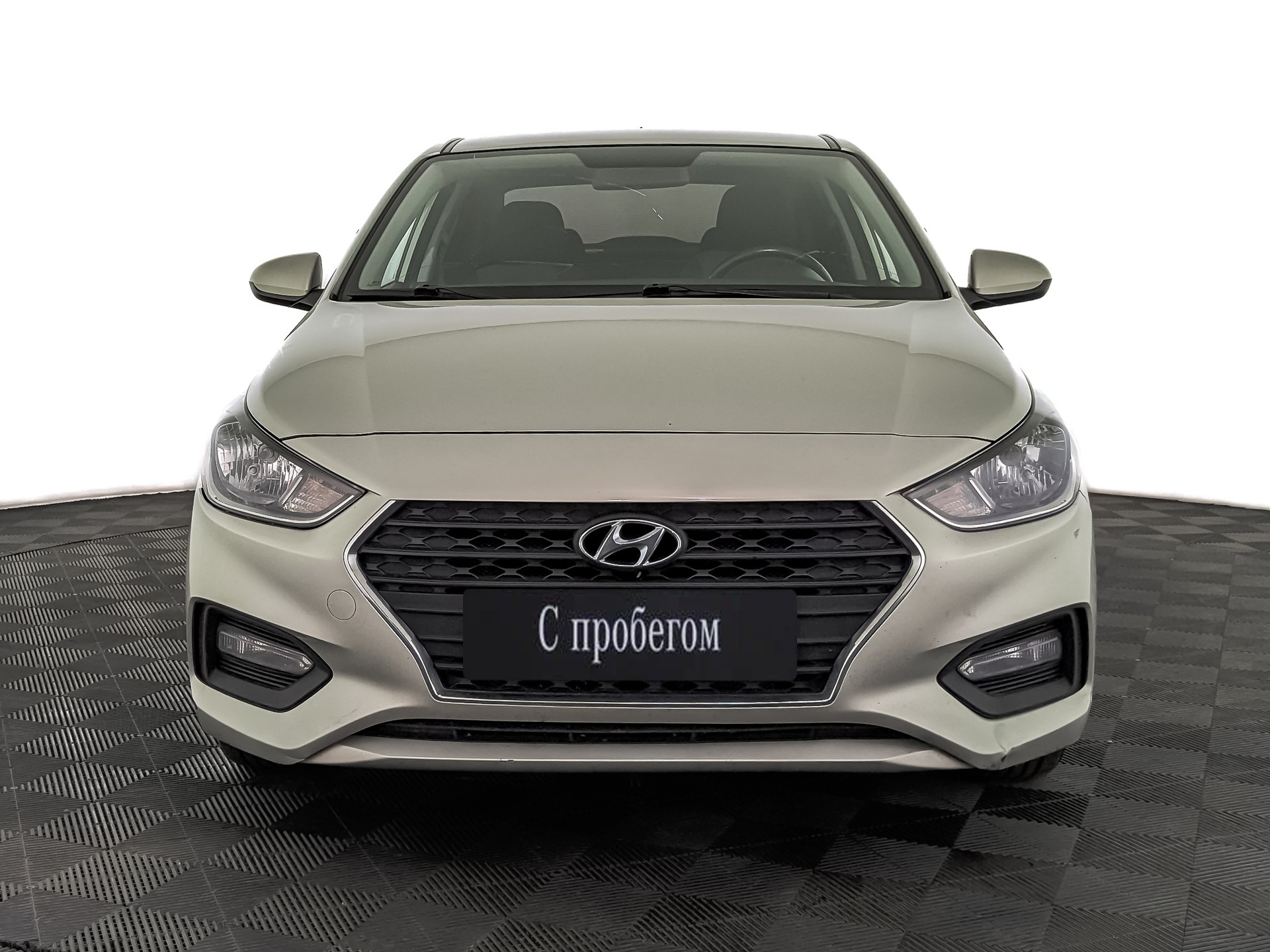 Hyundai Solaris Бежевый, 2018, 114 882 км