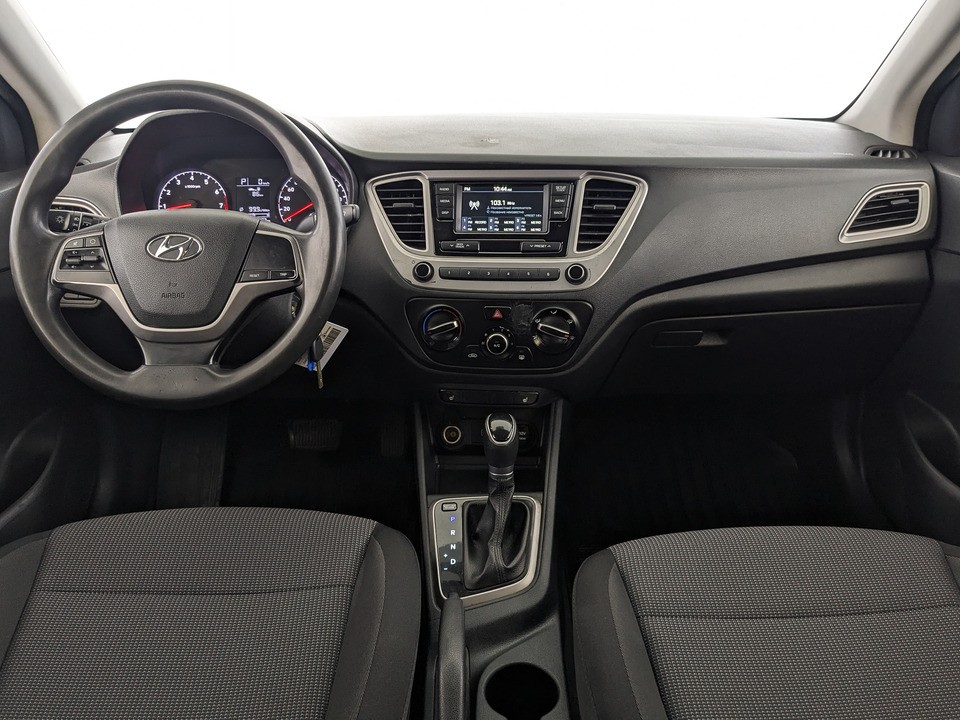 Hyundai Solaris Белый, 2019, 75 432 км