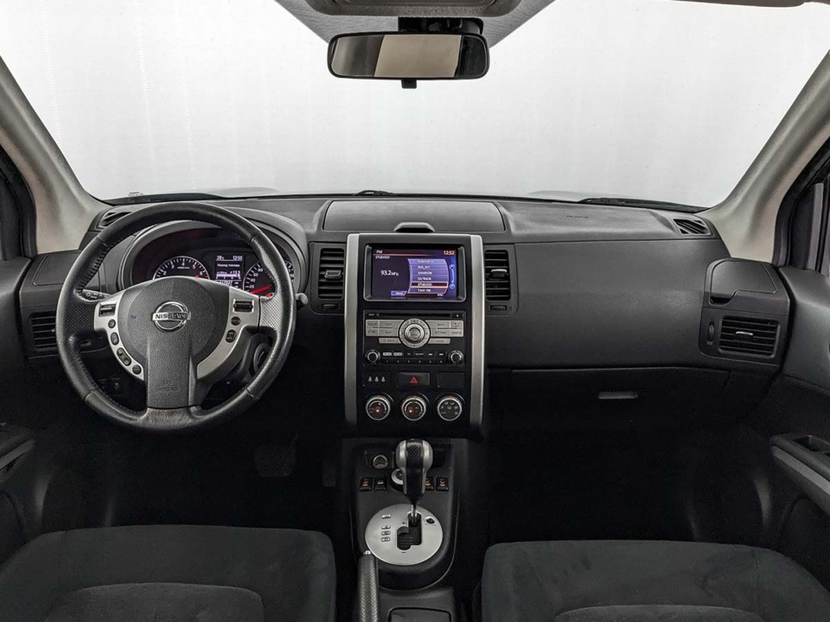 Nissan X-Trail Черный, 2011, 117 025 км