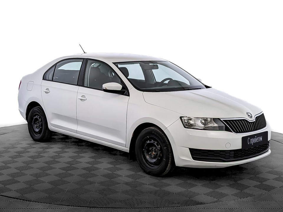 Skoda Rapid Белый, 2017, 183 455 км