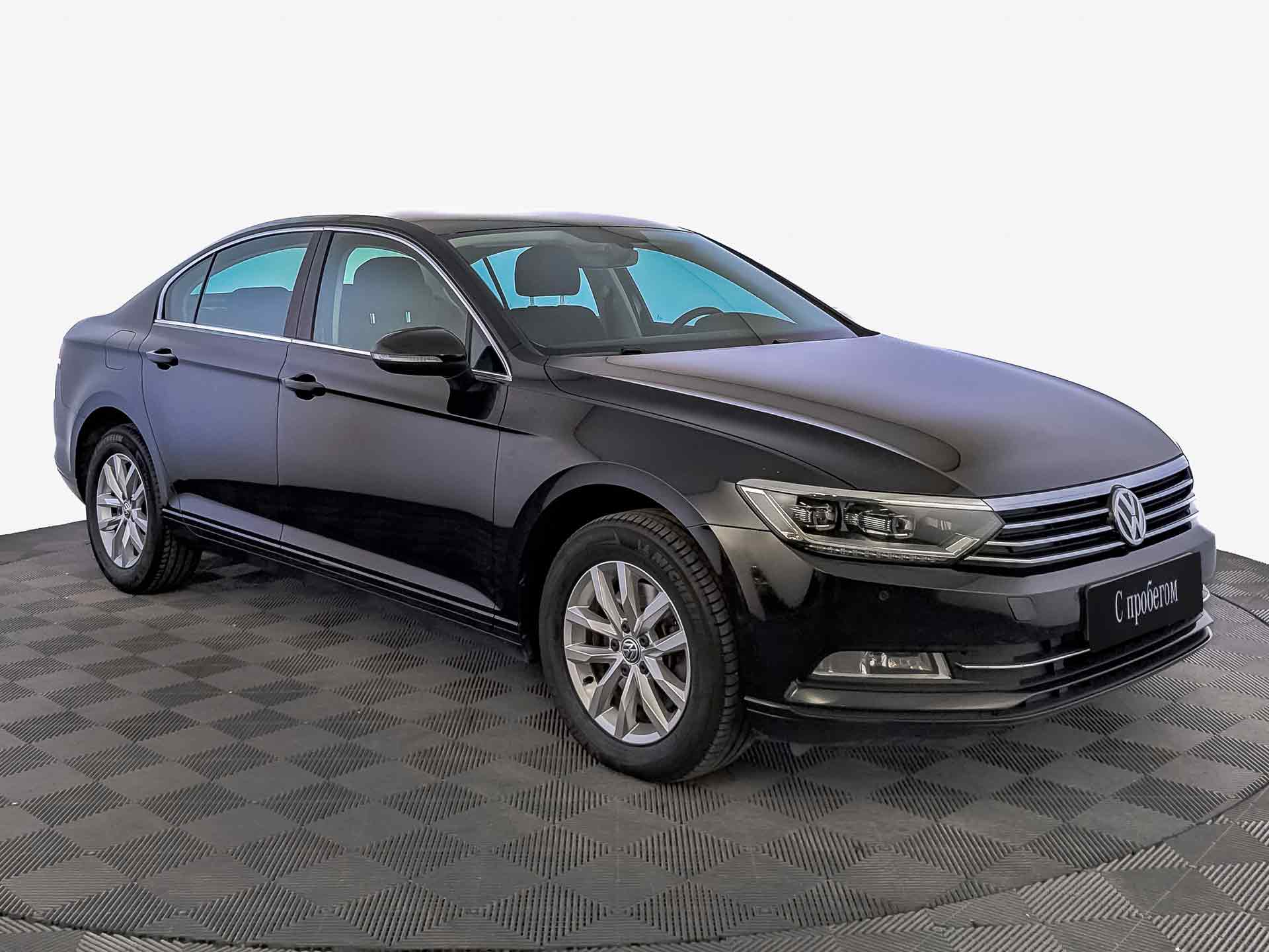 Volkswagen Passat Черный, 2018, 68 215 км