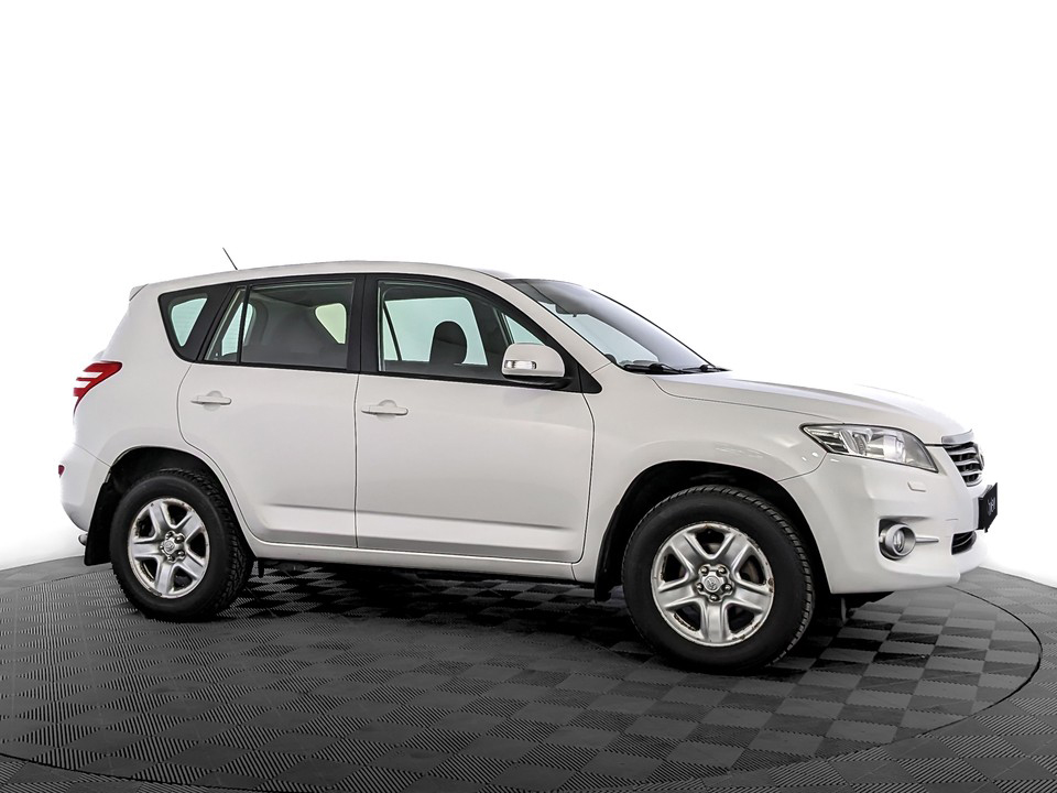 Toyota RAV4 Белый, 2012, 276 552 км