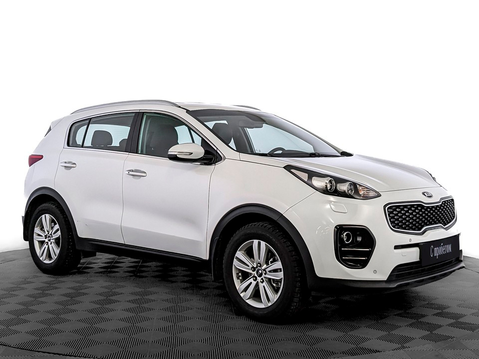 Kia Sportage Белый, 2018, 92 970 км