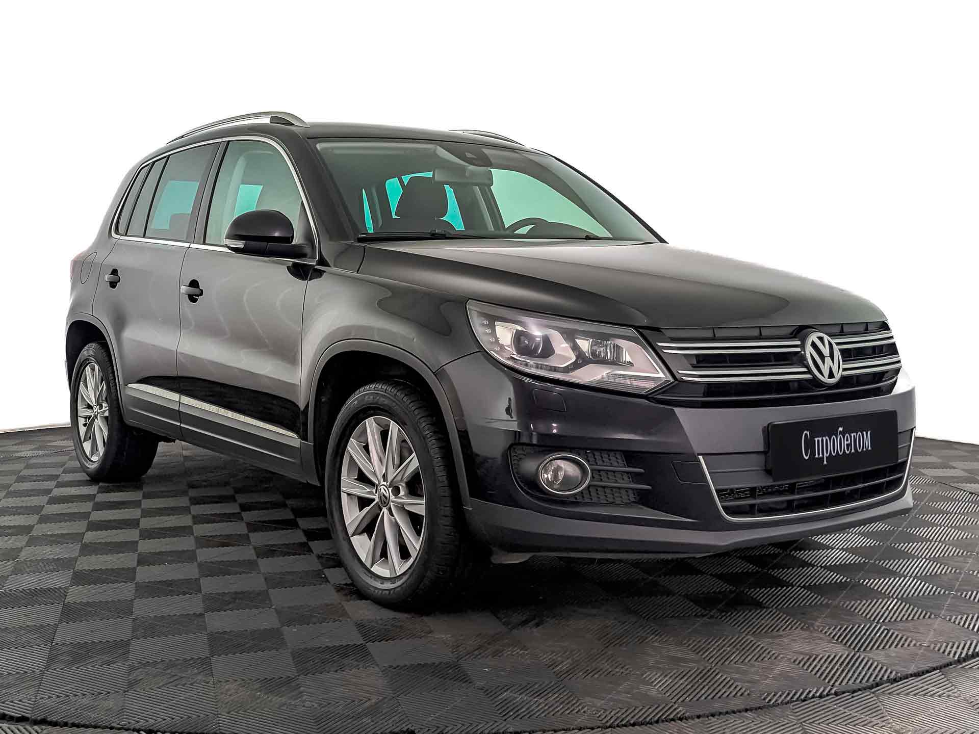 Volkswagen Tiguan Черный, 2014, 122 203 км