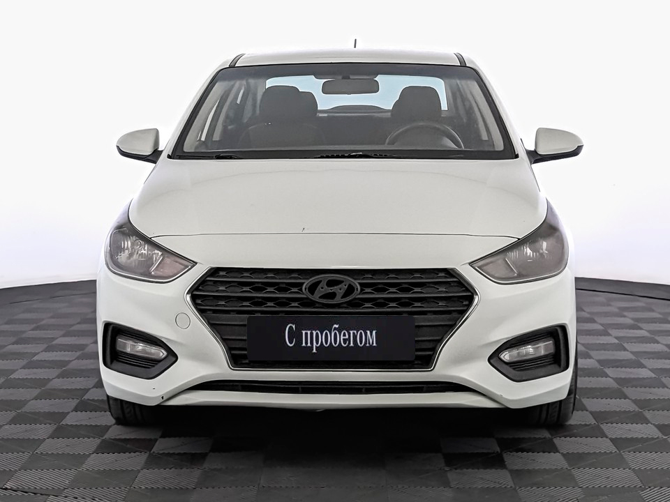 Hyundai Solaris Белый, 2018, 73 032 км